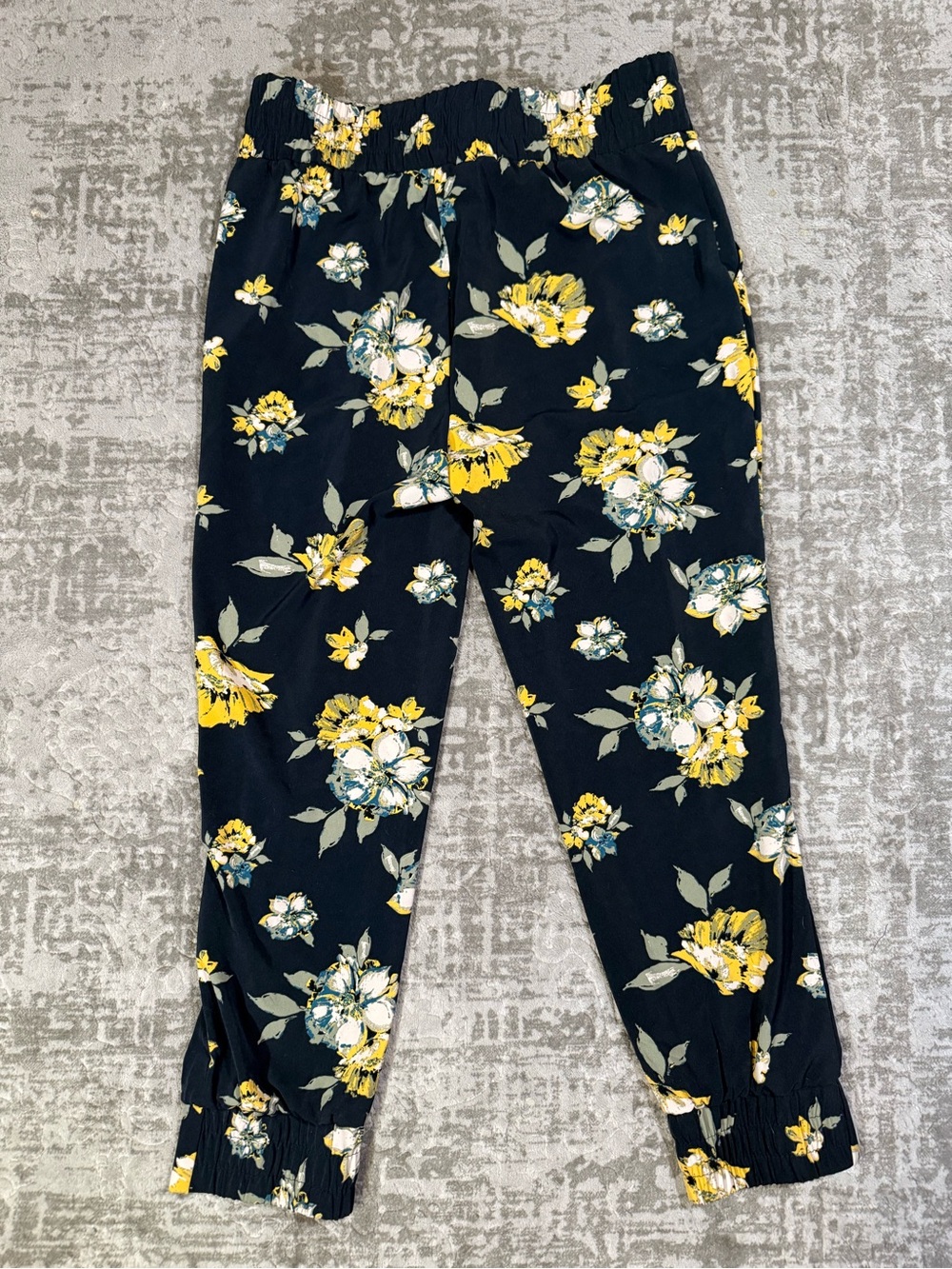 Chapter One Floral Tie Waist Jogger Pants Black Yellow Women's Medium - Picture 8 of 9